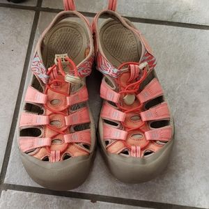 KEEN NEWPORT HYDRO CRABAPPLE SUMMER FIG